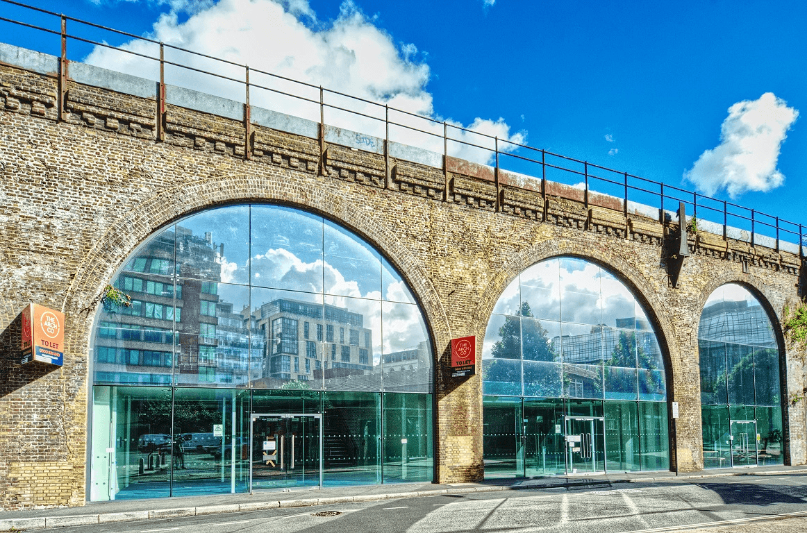 Edward Shipp(07840418527), Chancel Street, London SE1